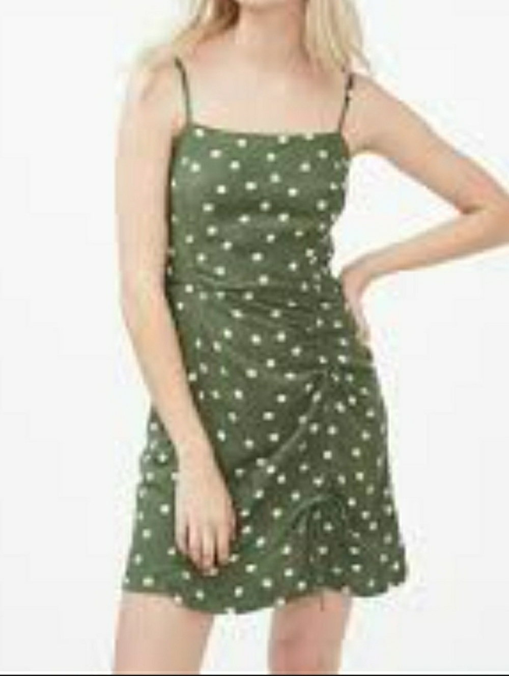 Aéropostale polka dot sundress featuring a ruched design and adjustable straps. 